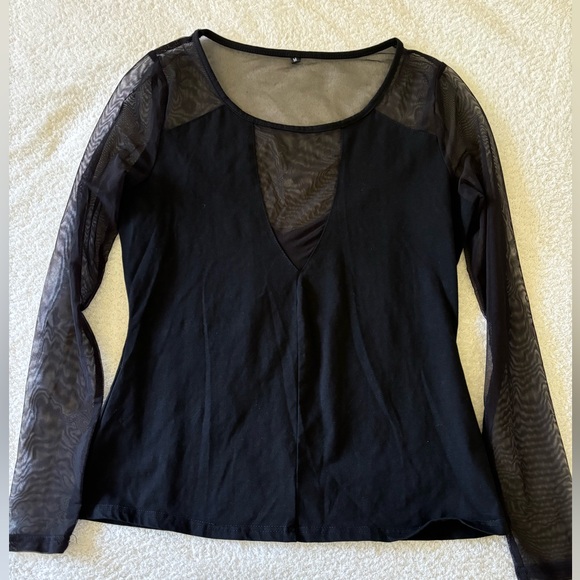 Women’s Black Mesh Long Sleeve Blouse Size Medium - Picture 12 of 13